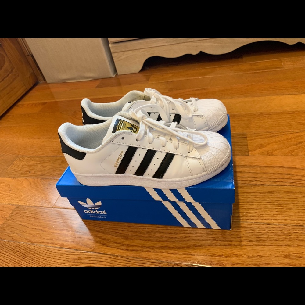 Adidas Superstar